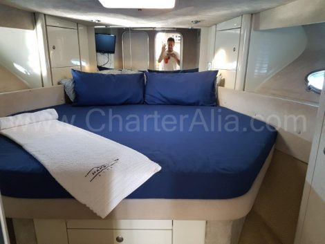 Hauptschlafzimmer Sunseeker Yachtcharter Ibiza