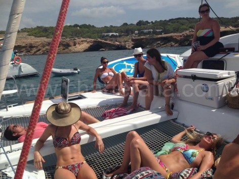 One day excursions with a catamaran in Ibiza and Formentera