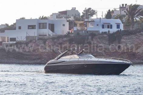 Yacht rental Ibiza Sunseeker Superhawk 48