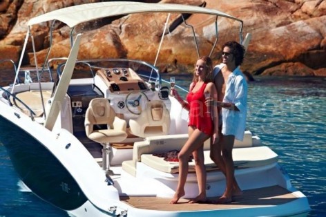 Key Largo 27 Sessa available for boat charter with skipper in Ibiza