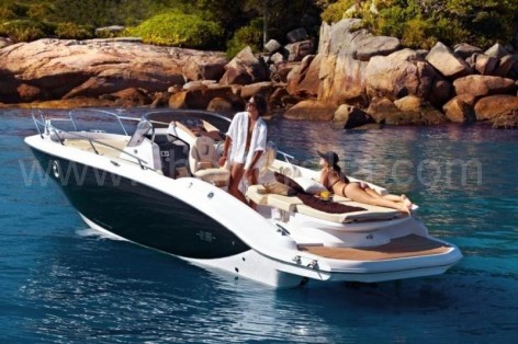 Renting yacht in Formentera and Ibiza Key Largo Sessa 27