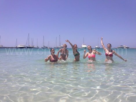 se baigner a Espalmador Formentera