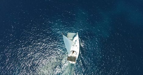 photo du drone pour le voilier beneteau 383-à-Formentera