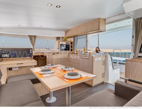 nouveau salon interieur-catamaran-lagoon-400-s2