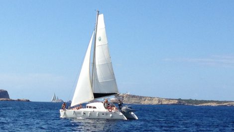catamaran-Ibiza