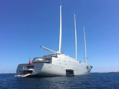 rent a sailboat Ibiza