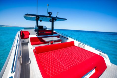 Back sun deck of the Canados 42 motor boat for rent in Ibiza and Formentera