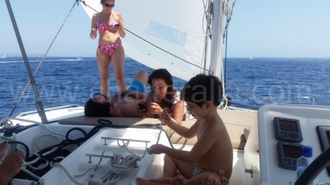 Catamaran ideal familias en Ibiza